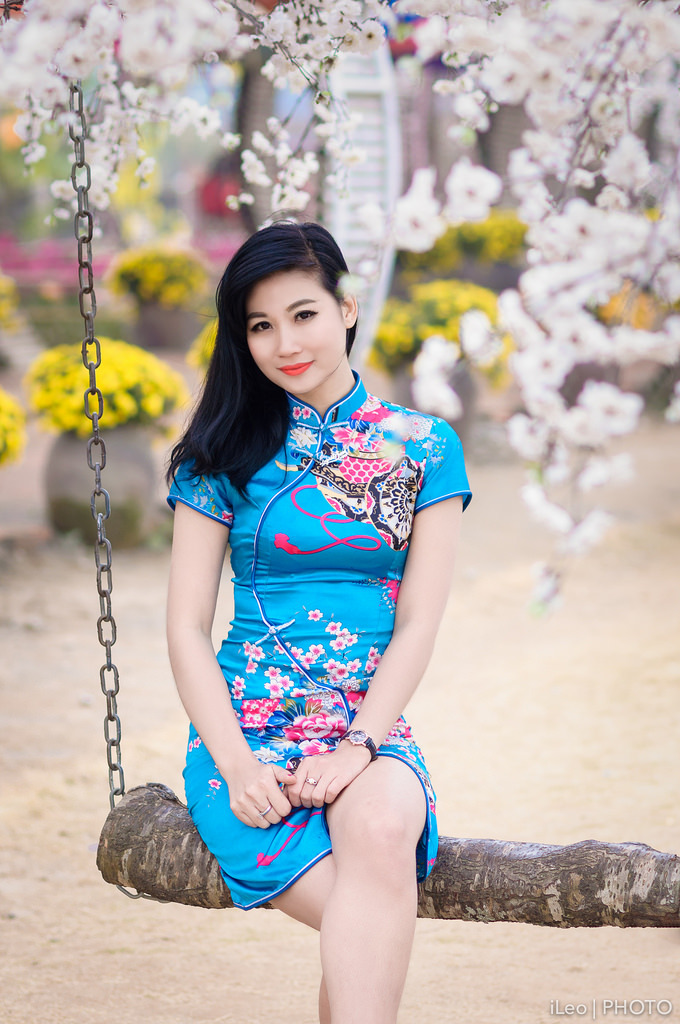 年轻的嫂子免费看